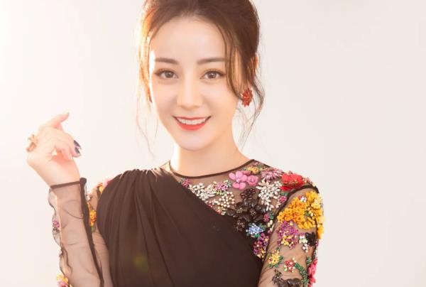 中國藝人排行榜（中國最火的明星前十名）