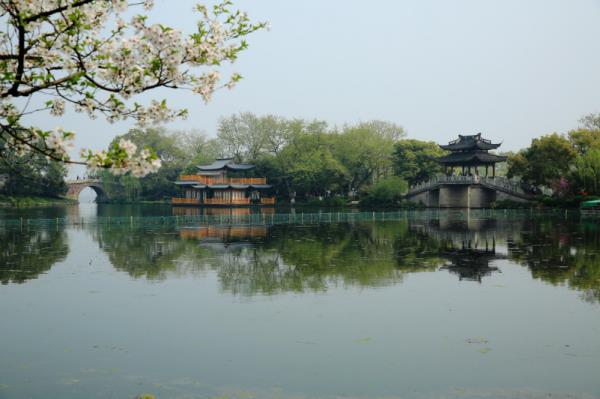 杭州西湖3月份的景色（杭州西湖3月份的景色怎么樣）