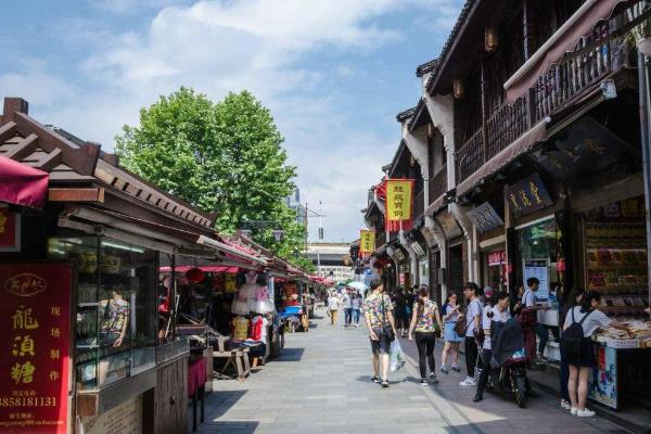 杭州最大商業(yè)街（杭州最大商業(yè)街是哪個(gè)）