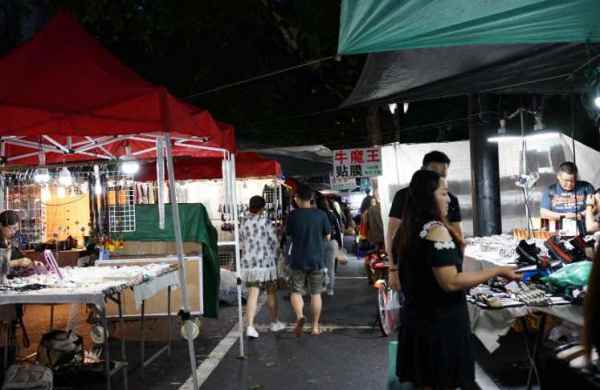 杭州哪里小吃街便宜又好吃(杭州哪里小吃街便宜又好吃又便宜)